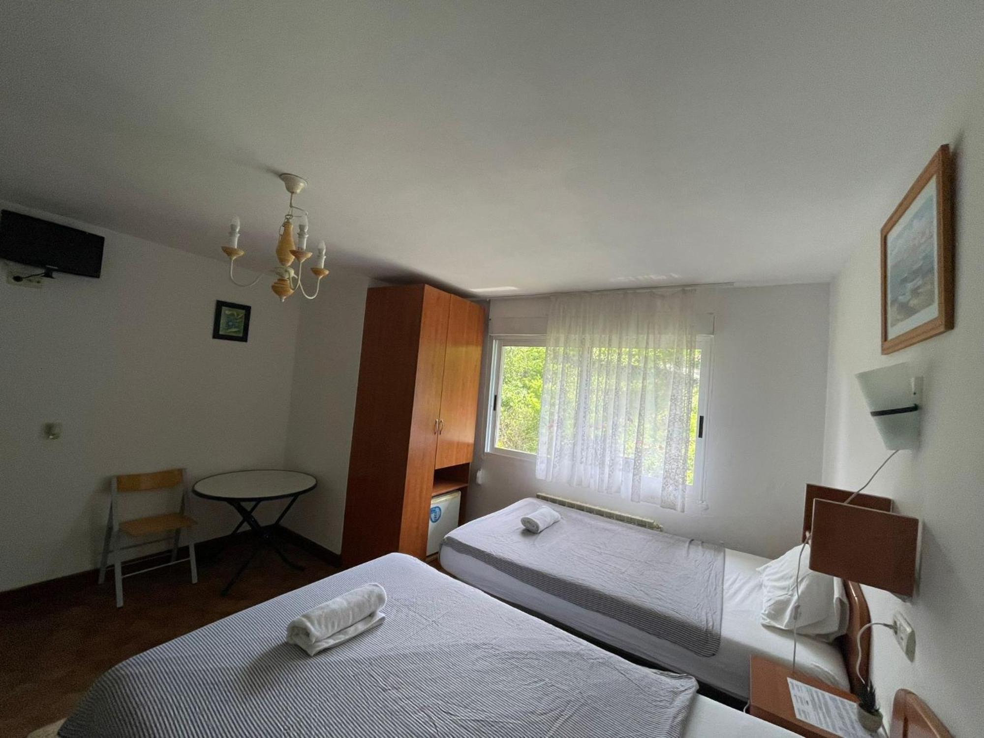 Pension Tximistarri San Sebastian Exterior photo